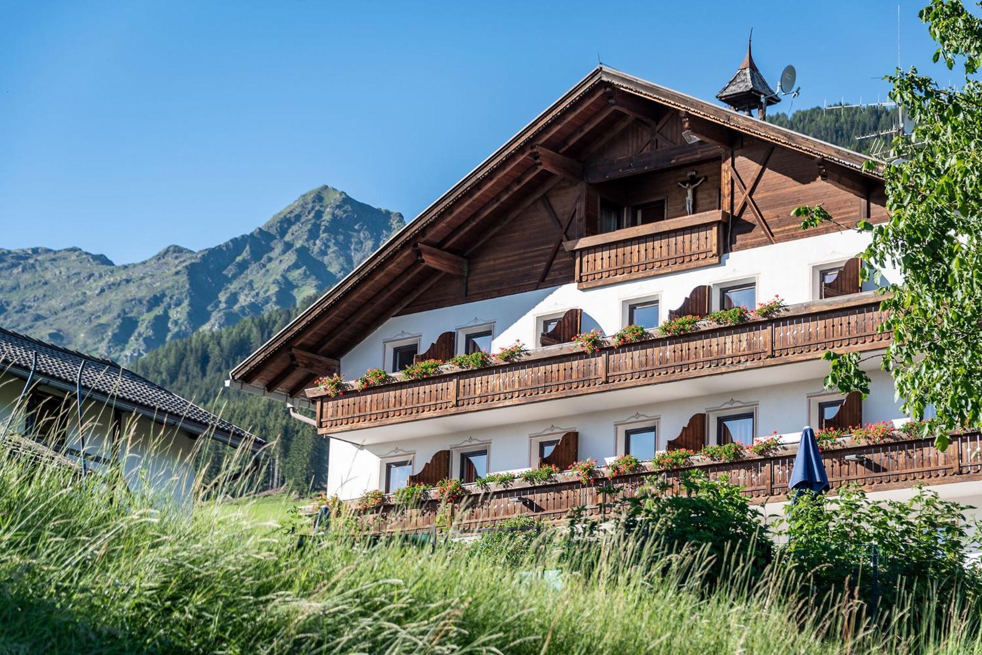 Hotel Wiedenhofer Terento Exterior photo